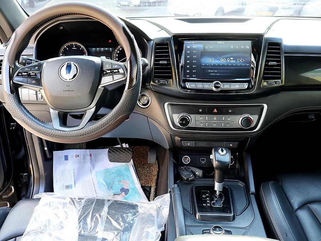 Ssangyong Rexton - Vista 9