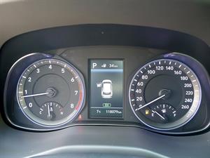 HYUNDAI Kona - Vista 12