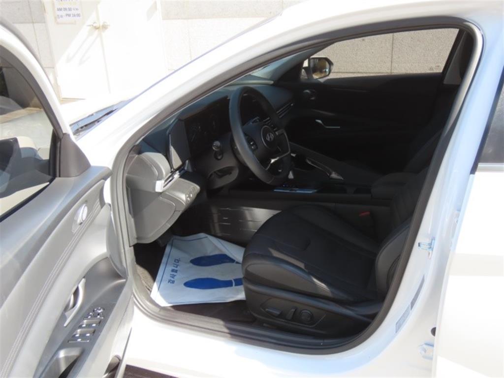 HYUNDAI Avante 2026 Blanco - Importación desde Corea - HF Imports Iquique - Foto 13