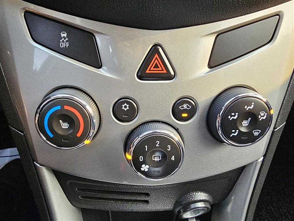 Chevrolet Trax 2015 Blanco - Importación desde Corea - HF Imports Iquique - Foto 16