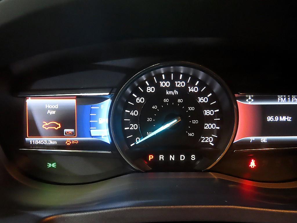 Ford Explorer - Vista 9