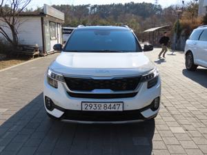 KIA Seltos - Vista 2