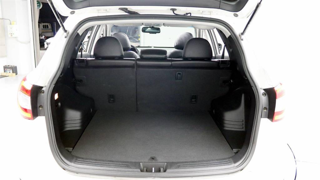 HYUNDAI Tucson 2015 Blanco - Importación desde Corea - HF Imports Iquique - Foto 10