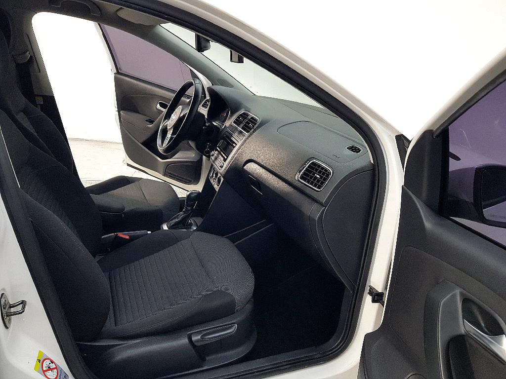 Volkswagen polo 2014 Blanco - Importación desde Corea - HF Imports Iquique - Foto 17