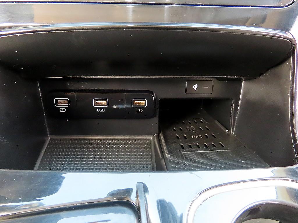 KIA Carnival 2022 Negro - Importación desde Corea - HF Imports Iquique - Foto 13