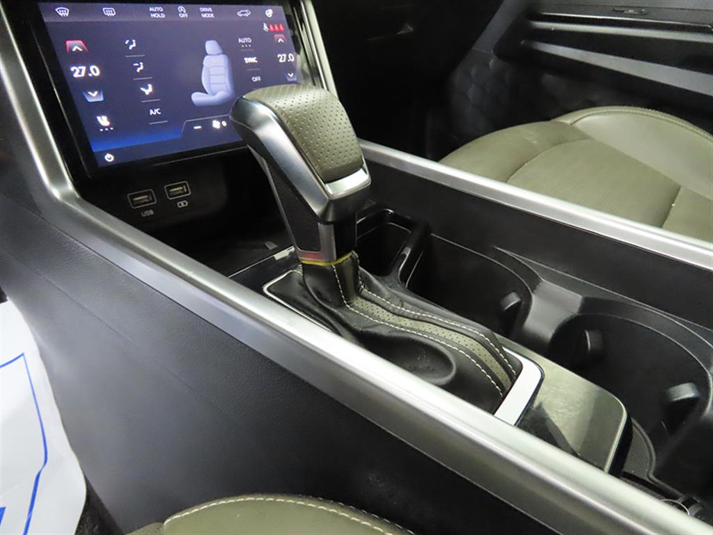 Ssangyong Torres - Vista 9