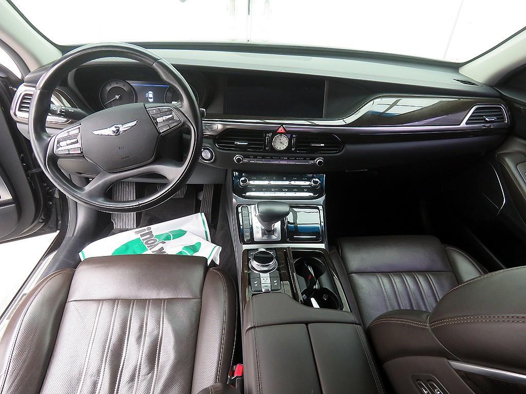 Genesis EQ900 - Vista 8