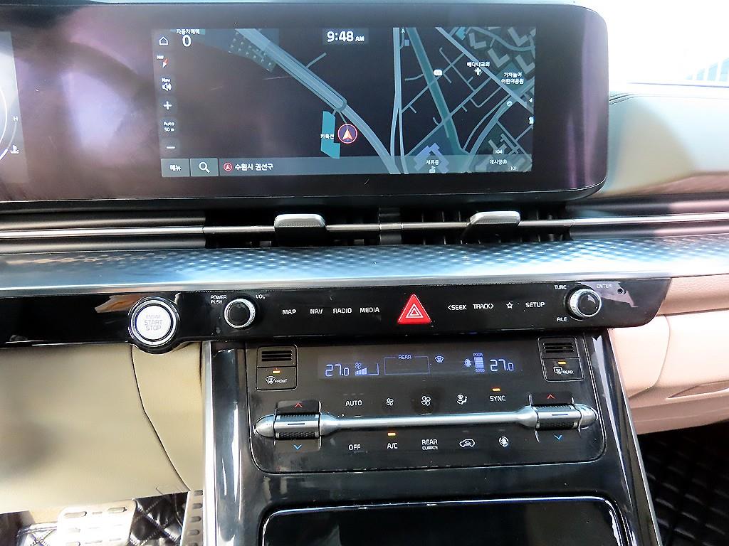 KIA Carnival - Vista 12