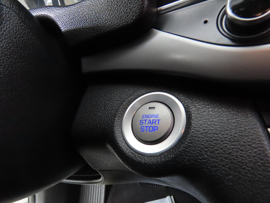 HYUNDAI Avante - Vista 12