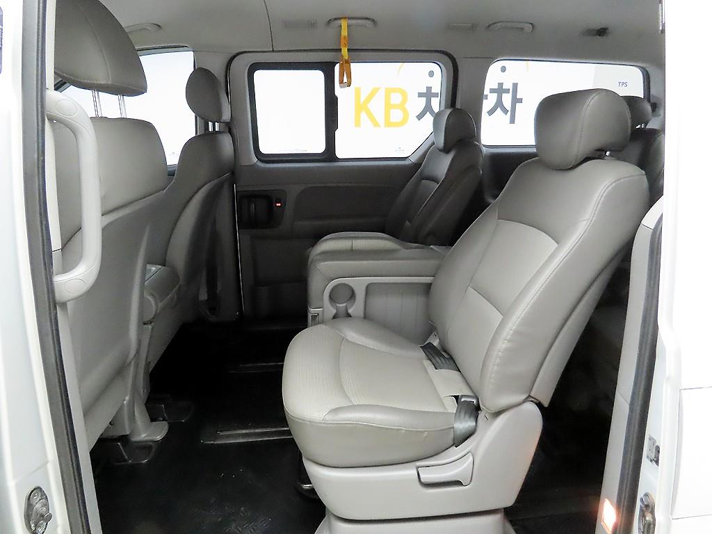 HYUNDAI Starex 2008 - Importación desde Corea - HF Imports Iquique - Foto 14
