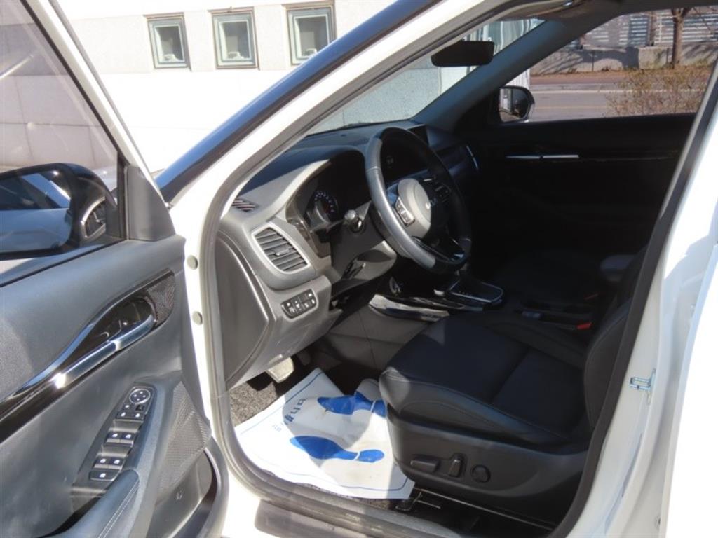 KIA Seltos 2022 Blanco - Importación desde Corea - HF Imports Iquique - Foto 13