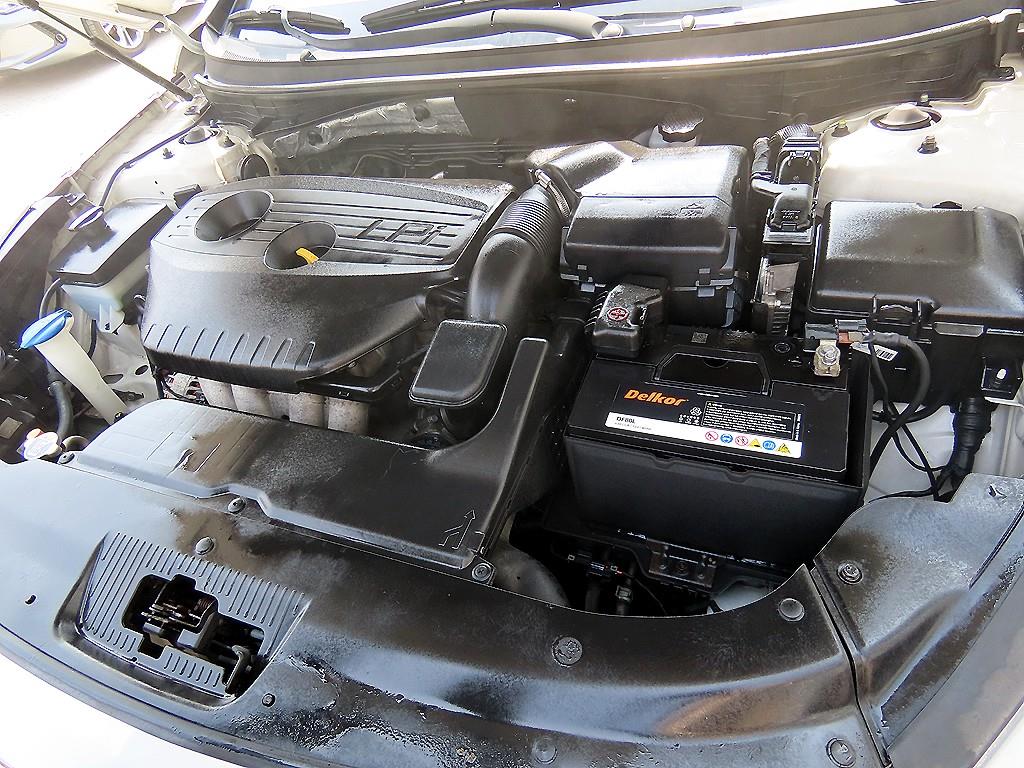 HYUNDAI Sonata 2015 Blanco - Importación desde Corea - HF Imports Iquique - Foto 19