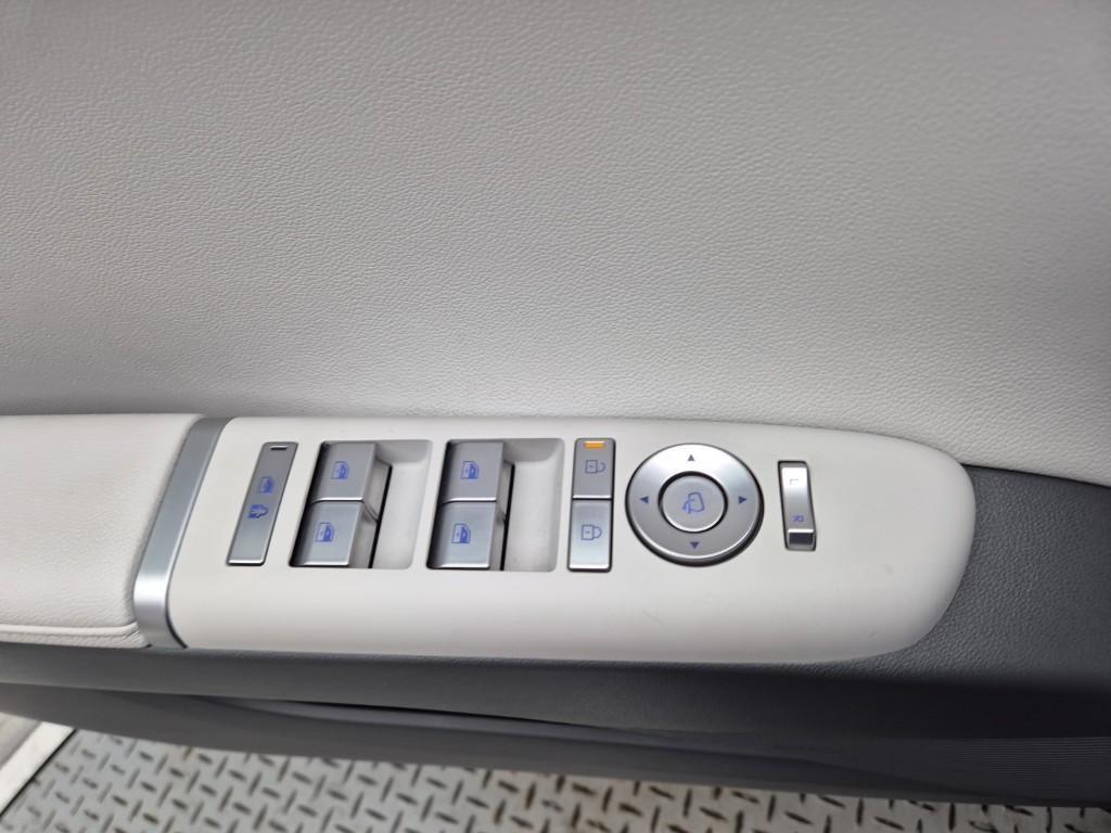 HYUNDAI Grandeur 2023 Negro - Importación desde Corea - HF Imports Iquique - Foto 18