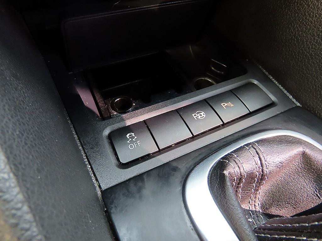 Volkswagen Golf 2011 Blanco - Importación desde Corea - HF Imports Iquique - Foto 13