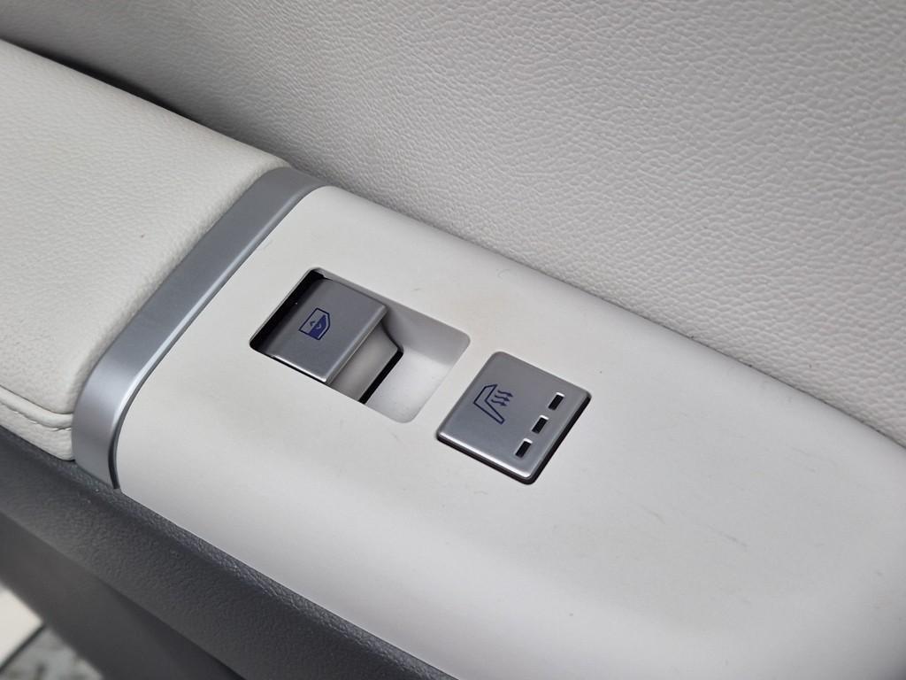 HYUNDAI Grandeur 2023 Negro - Importación desde Corea - HF Imports Iquique - Foto 19