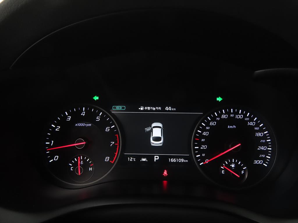 KIA Stinger - Vista 9