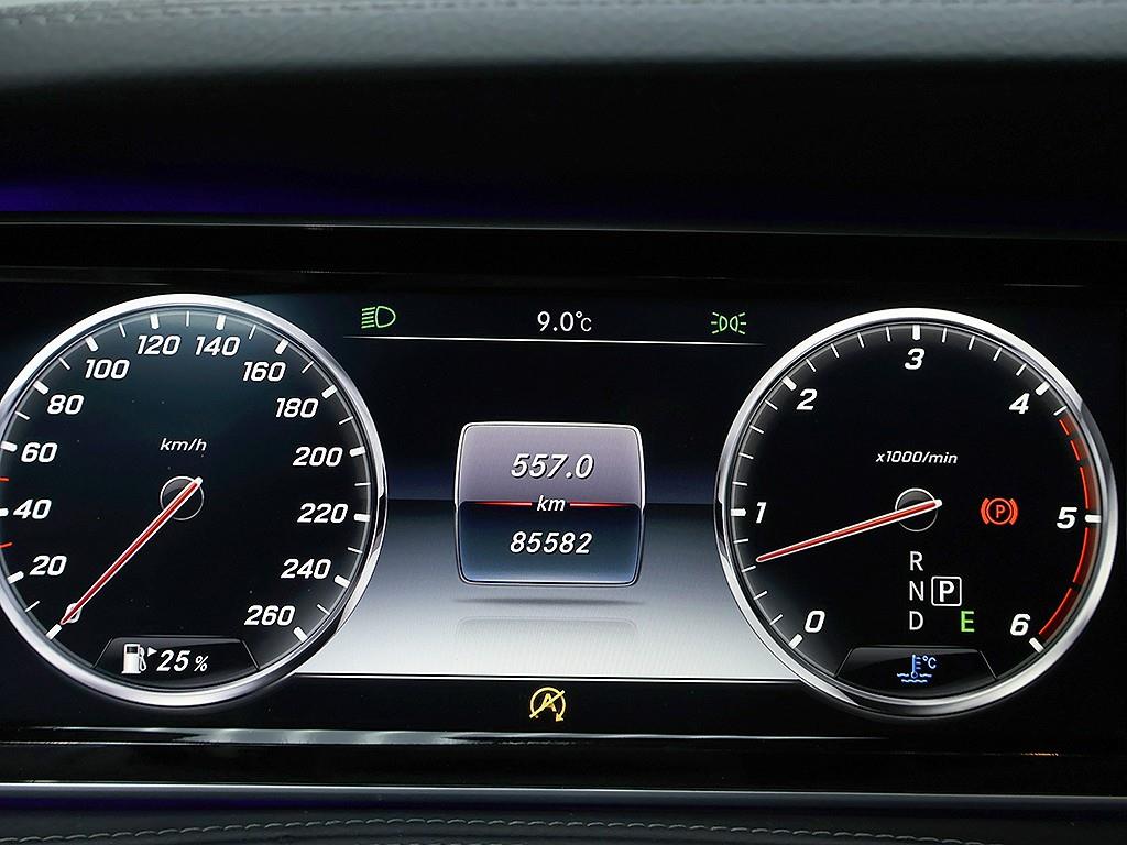 Mercedes Benz S Class - Vista 11