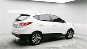 HYUNDAI Tucson - Vista 4