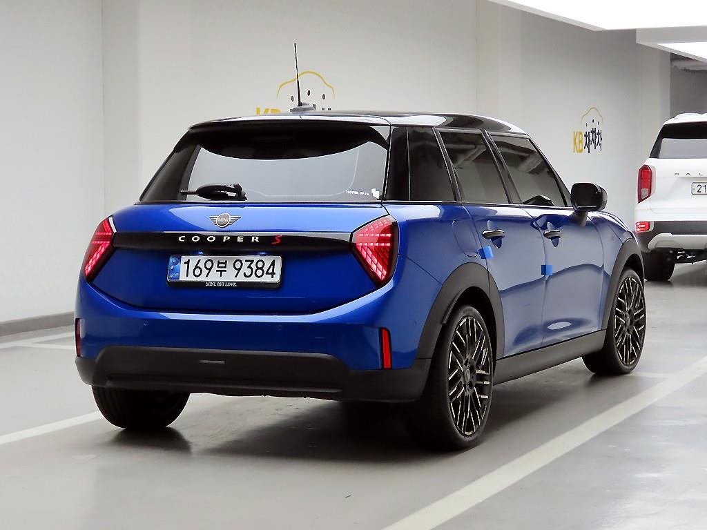 Mini Cooper - Vista 4