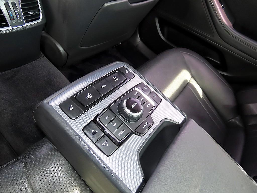 Genesis G80 2018 Negro - Importación desde Corea - HF Imports Iquique - Foto 18