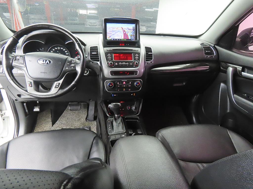 KIA Sorento - Vista 7