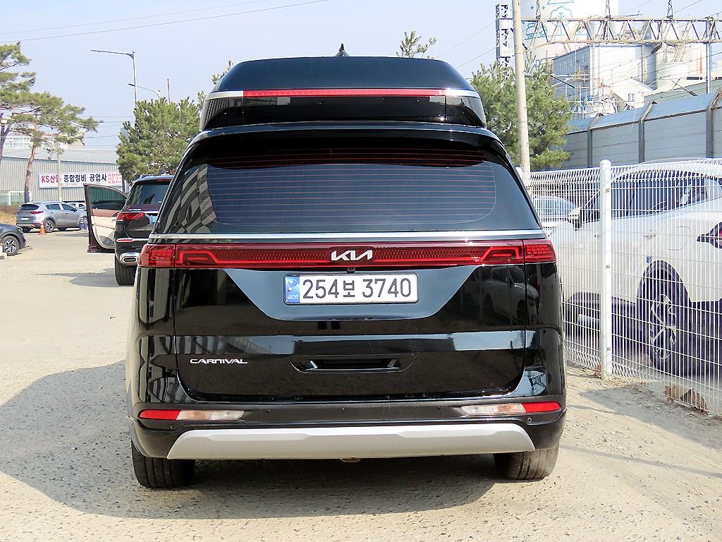 KIA Carnival - Vista 4