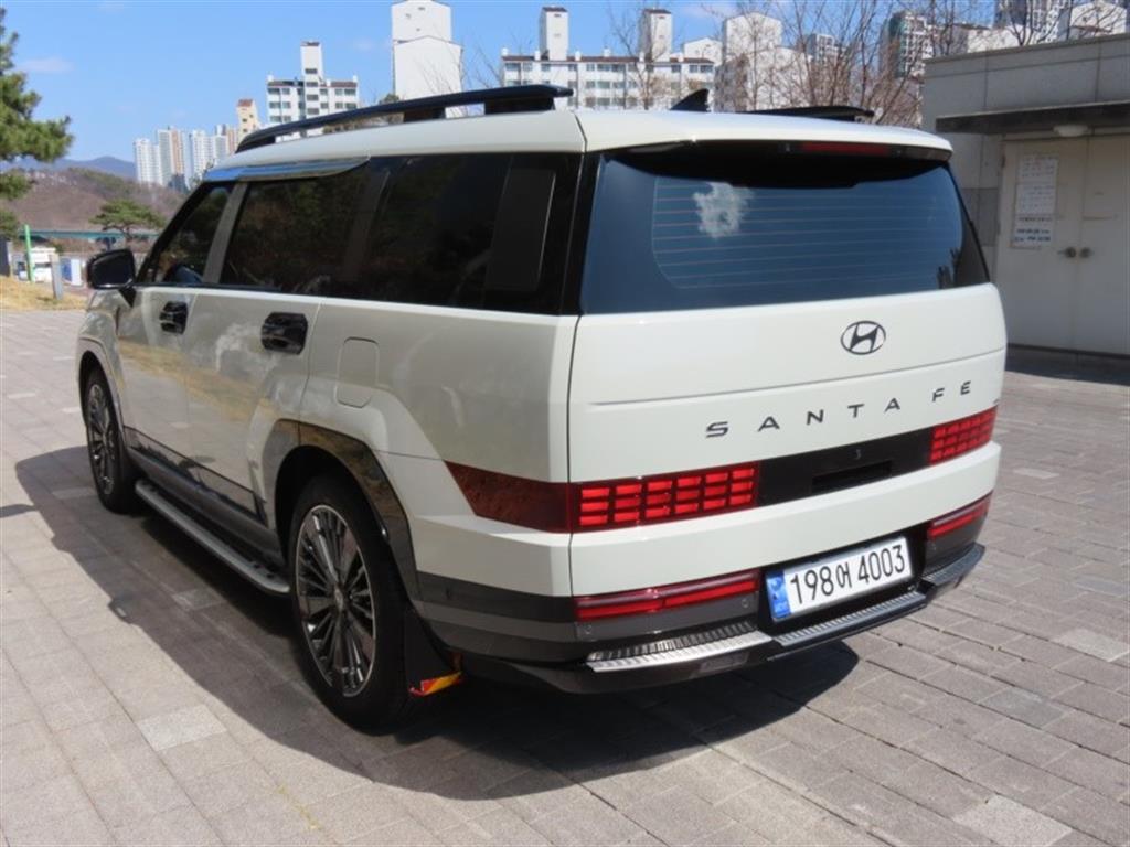 HYUNDAI Santa Fe - Vista 7