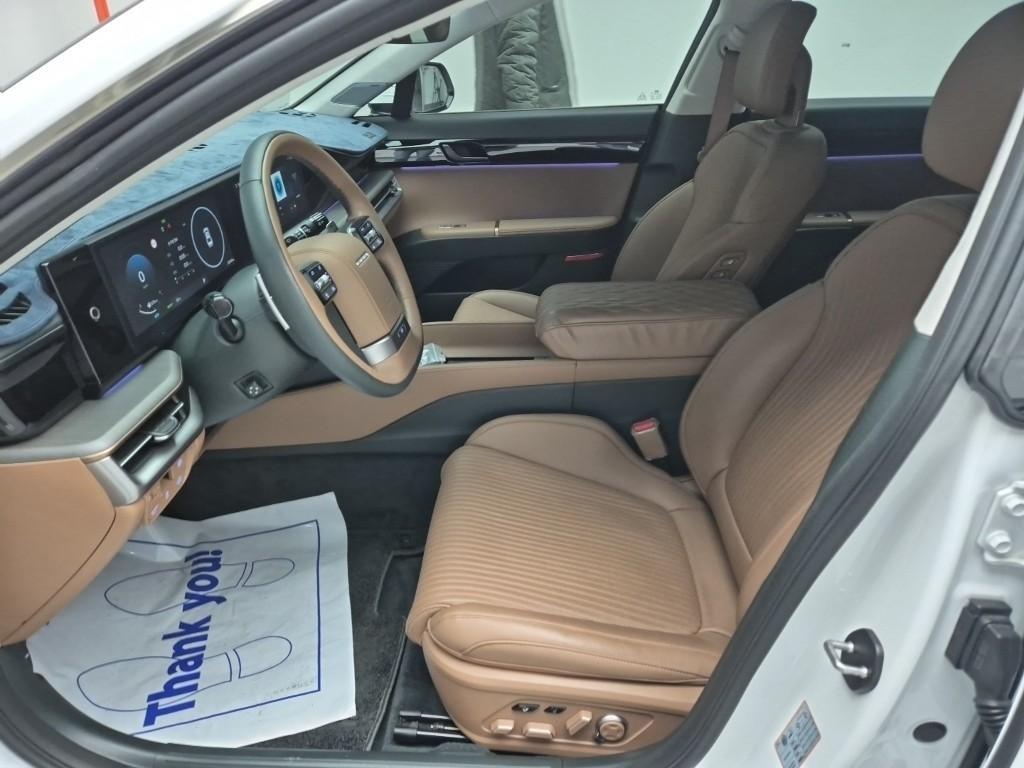 HYUNDAI Grandeur - Vista 11