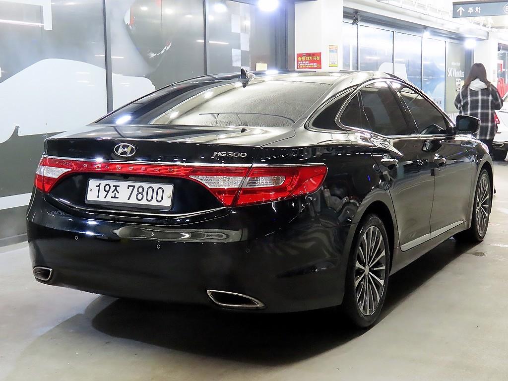 HYUNDAI Grandeur - Vista 4