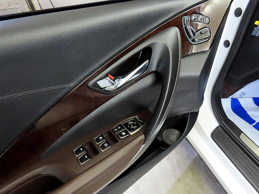 HYUNDAI Grandeur 2014 Blanco - Importación desde Corea - HF Imports Iquique - Foto 13