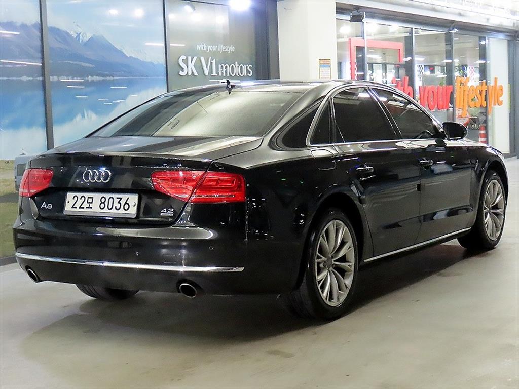 Audi A8 - Vista 4