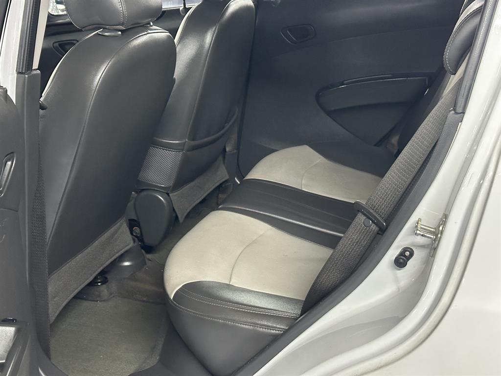 Chevrolet Spark - Vista 7