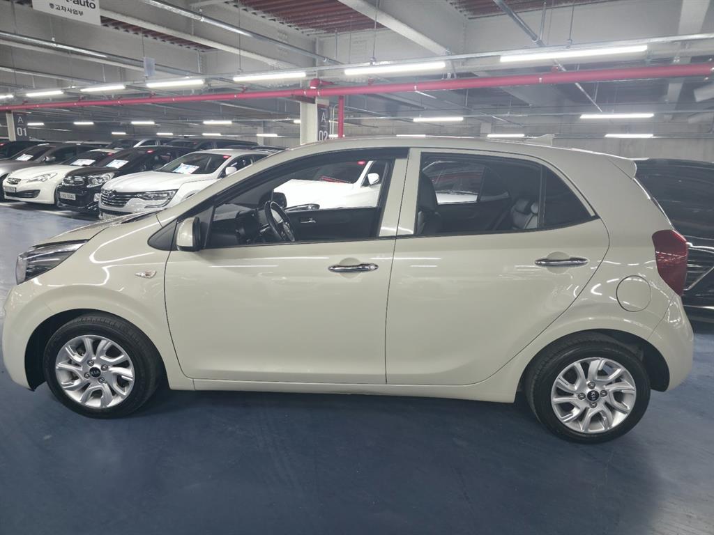 KIA Morning - Vista 4