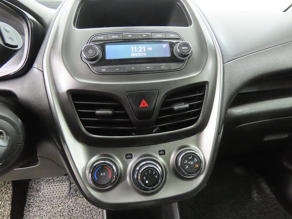 Chevrolet Spark - Vista 11