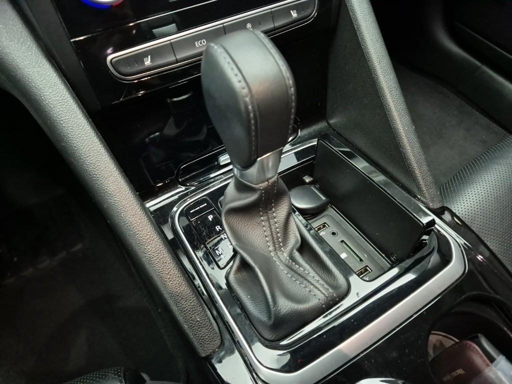 SAMSUNG SM6 - Vista 8