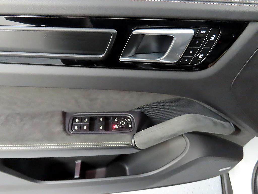 Porsche Cayenne - Vista 11