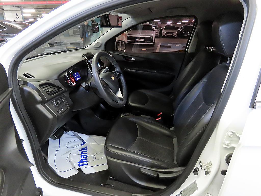 Chevrolet Spark - Vista 6