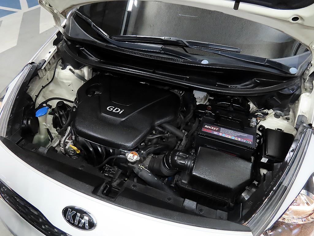 KIA Pride 2014 Blanco - Importación desde Corea - HF Imports Iquique - Foto 19