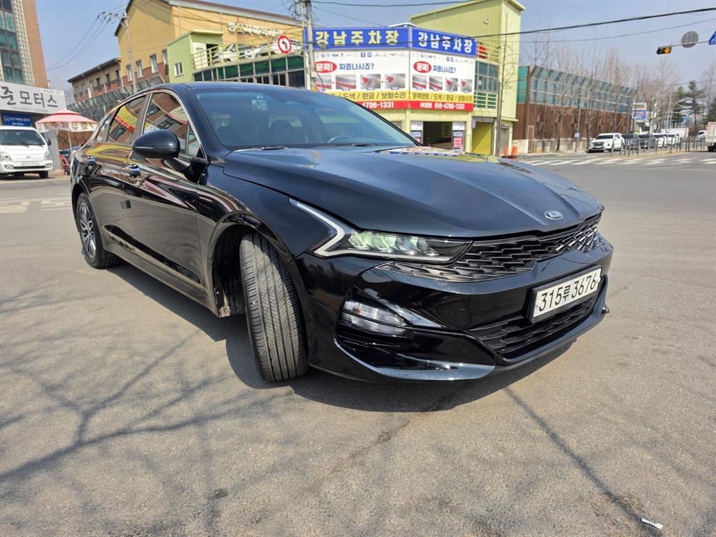 KIA K5 - Vista 8