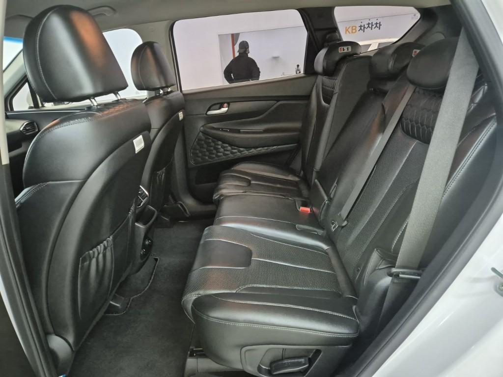 HYUNDAI Santa Fe - Vista 7