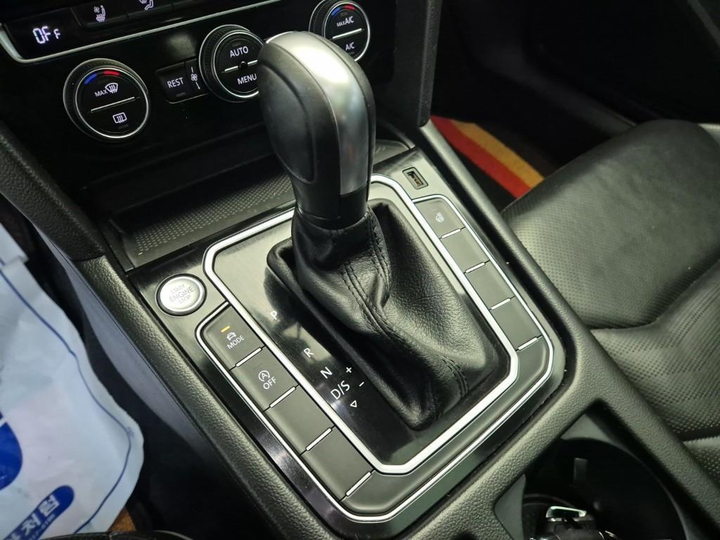 Volkswagen Arteon 2020 Blanco - Importación desde Corea - HF Imports Iquique - Foto 15