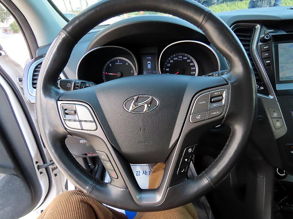 HYUNDAI Santa Fe - Vista 8