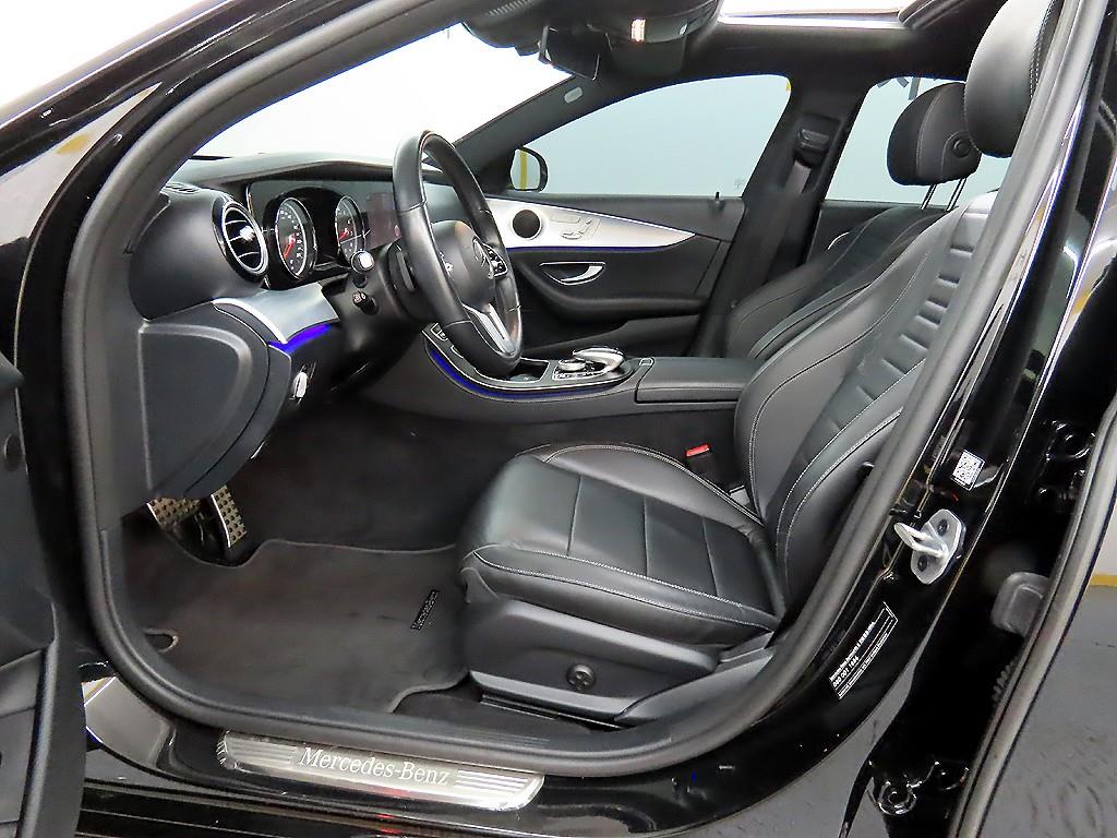 Mercedes Benz E class - Vista 5