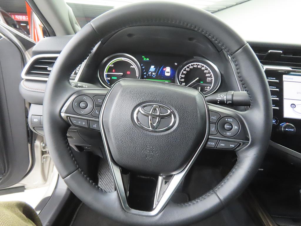 Toyota Camry - Vista 8