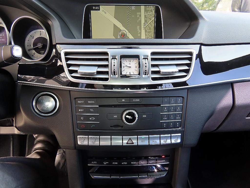 Mercedes Benz E class - Vista 12