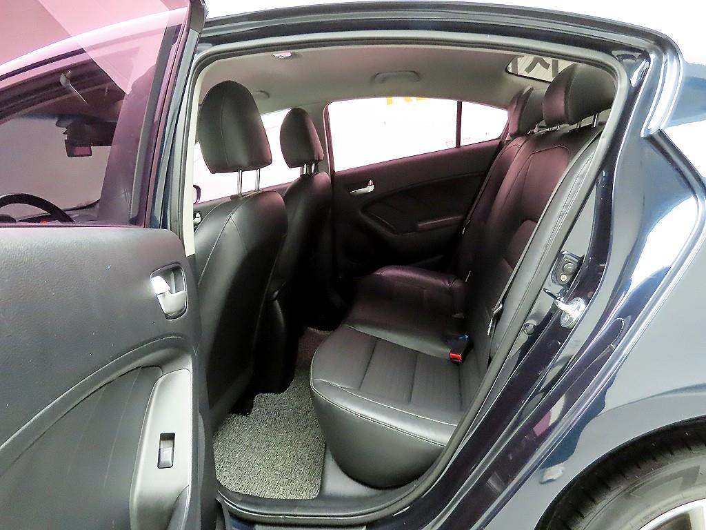 KIA K3 2018 Azul - Importación desde Corea - HF Imports Iquique - Foto 14