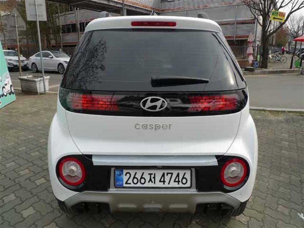 HYUNDAI Casper - Vista 5