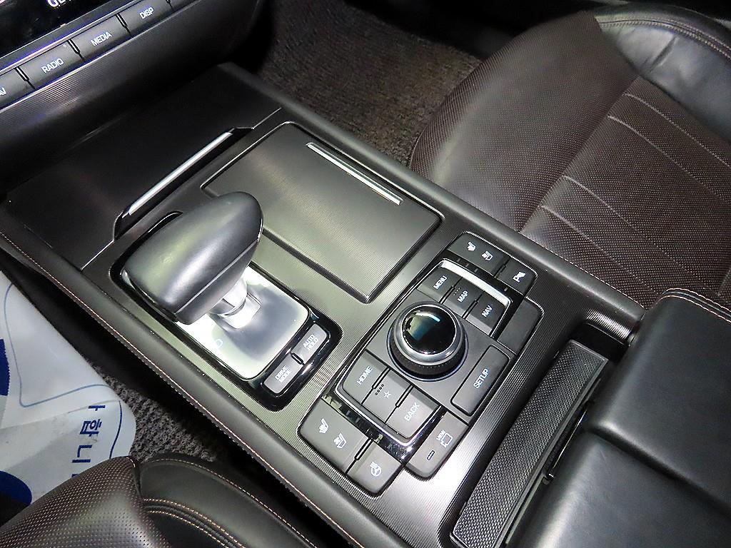 Genesis G80 2019 Negro - Importación desde Corea - HF Imports Iquique - Foto 13