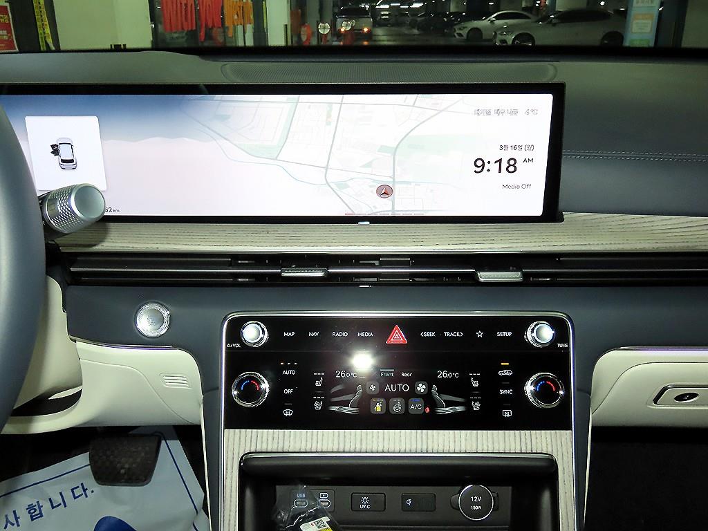 Genesis GV80 - Vista 11