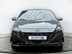 HYUNDAI Avante - Vista 2